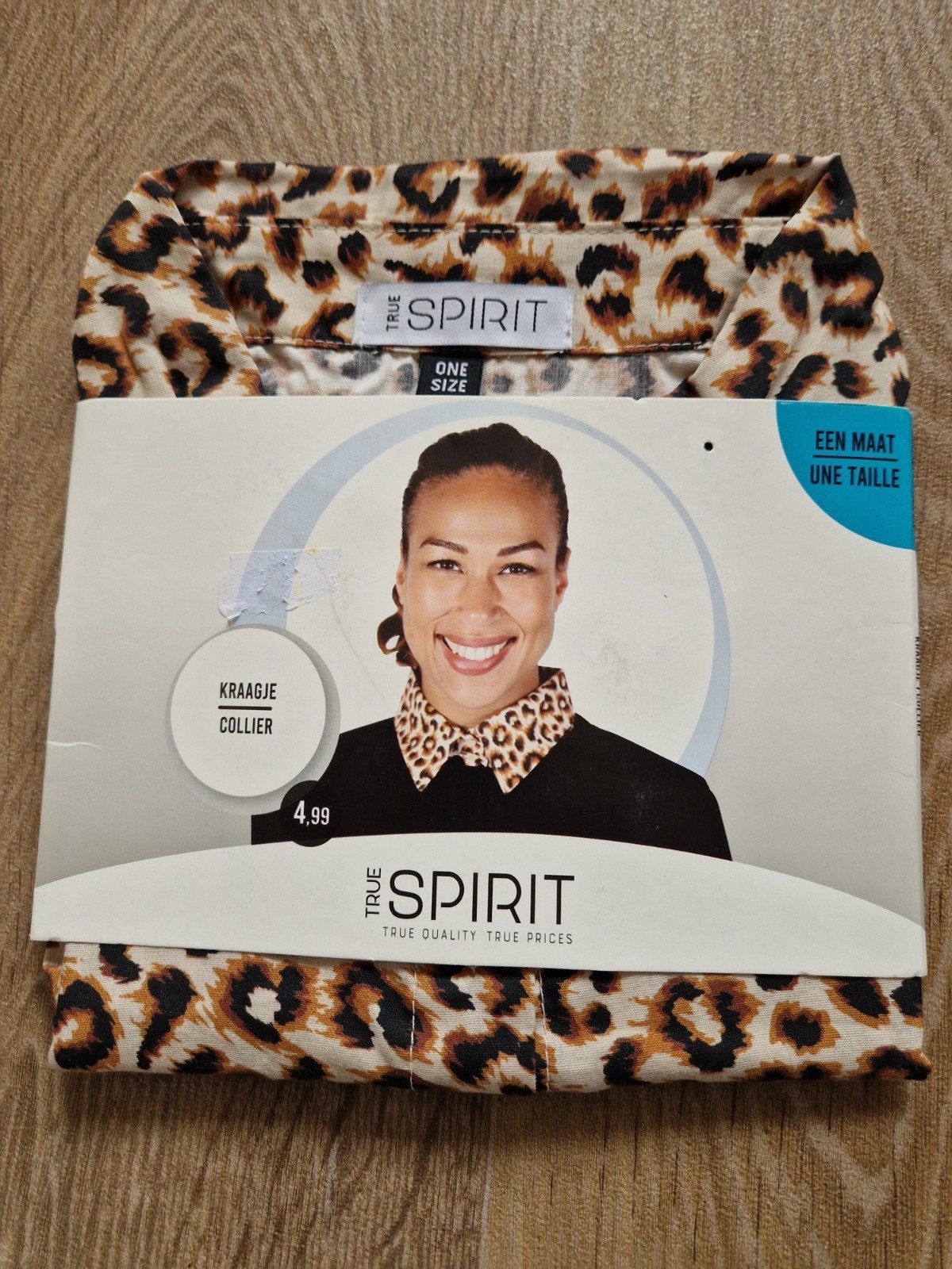 Los blouse kraagje in panterprint ◇ nieuw in de verpakking, Kleding | Dames, Overige Dameskleding, Ophalen of Verzenden, Nieuw