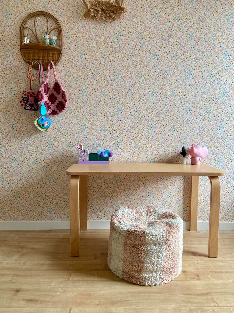 Bureau kleuter Kidsdepot, Kinderen en Baby's, Kinderkamer | Tafels en Stoelen, Ophalen, Zo goed als nieuw, Tafel(s)