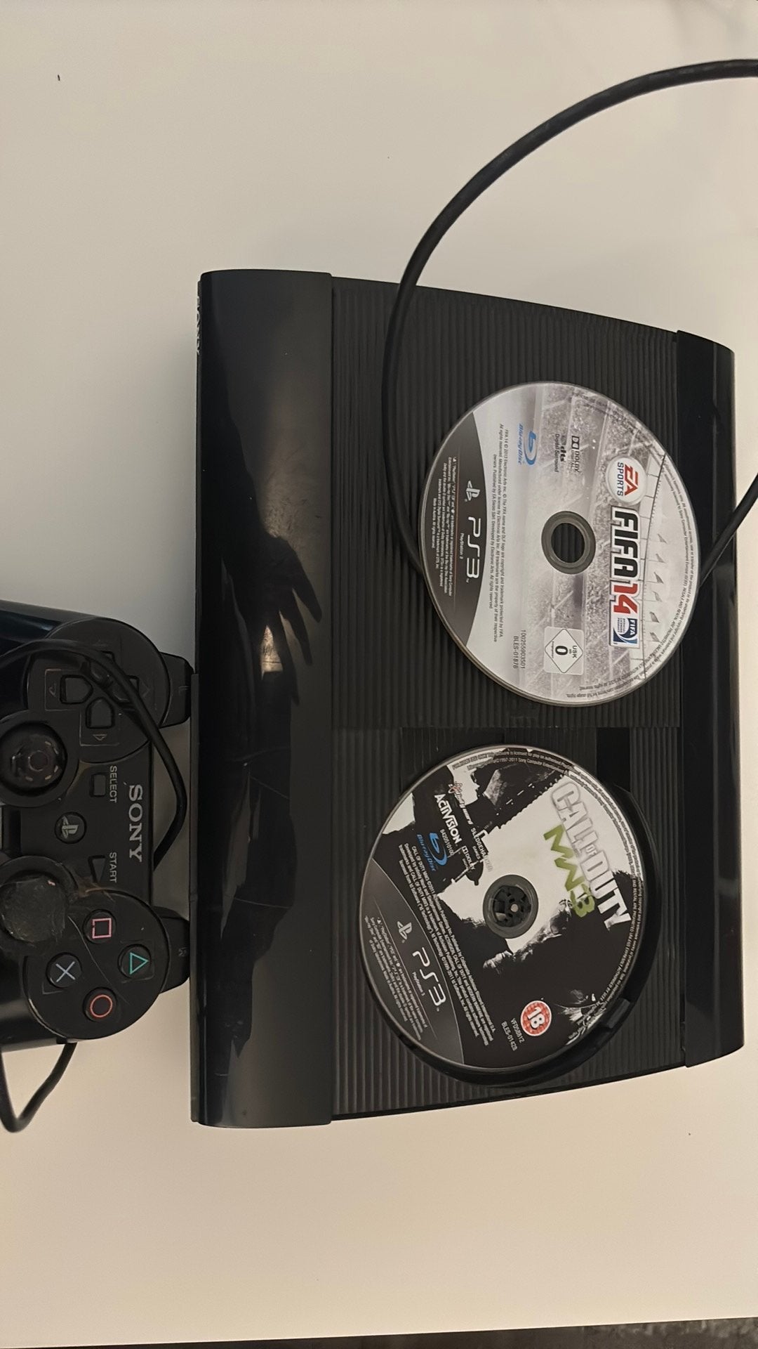 Ps3 Console + Controller en 2 Games, Verzenden, Phat, Met 1 controller, Gebruikt
