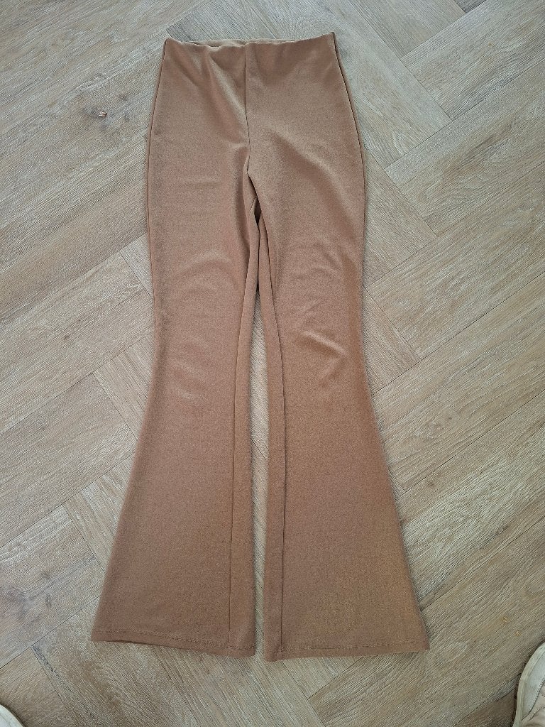 broek, lichtbruin, Flair. Mt 36. H&M. Elastiek in de taille., Kleding | Dames, Broeken en Pantalons, H&M, Bruin, Ophalen of Verzenden