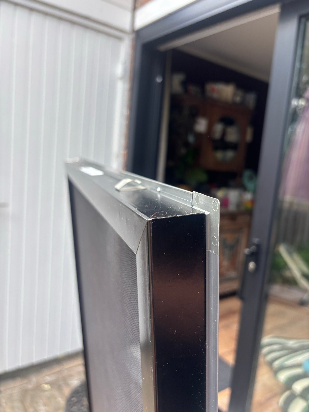 Luxaflex Inzethor Flex - Zwart mat, 64.5x147 cm, Doe-het-zelf en Verbouw, Deuren en Horren, Ophalen, Kunststof, Minder dan 80 cm
