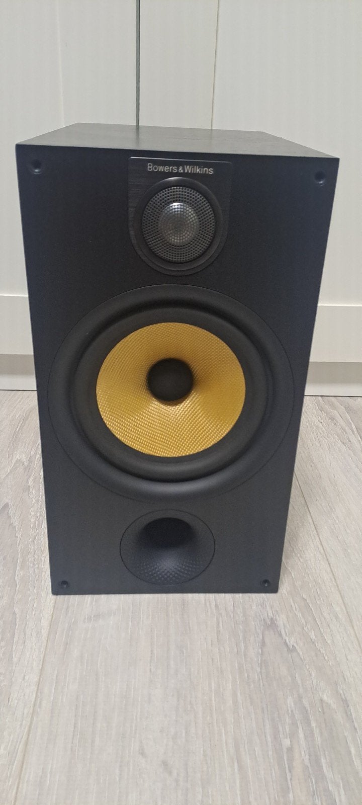 B&W 685 S2 Boekenplank Luidspreker (1 Stuk), Ophalen of Verzenden, 60 tot 120 watt, Bowers & Wilkins (B&W), Boekenplank luidspreker