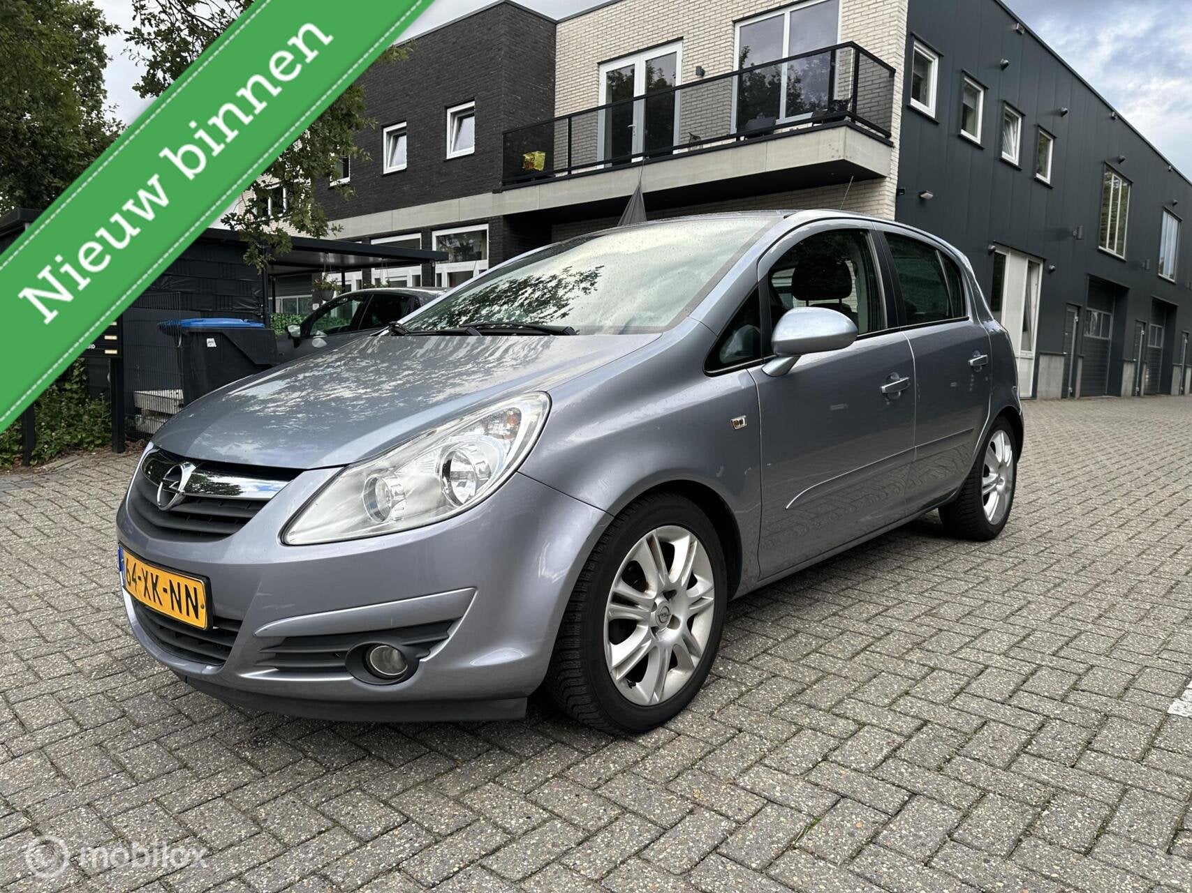 Opel Corsa 1.4-16V Cosmo|Automaat|Carplay|Trekhaak|Airco|Apk, 15 km/l, Gebruikt, 4 cilinders, Bedrijf