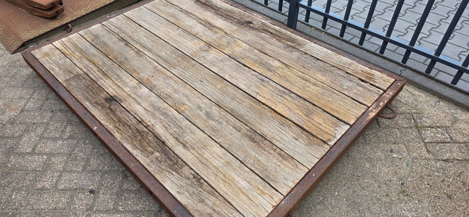 Harthouten stempelschotten | 200 x 150 x 8 cm | 260.stuks, Gebruikt, Eiken, Ophalen of Verzenden, Plank