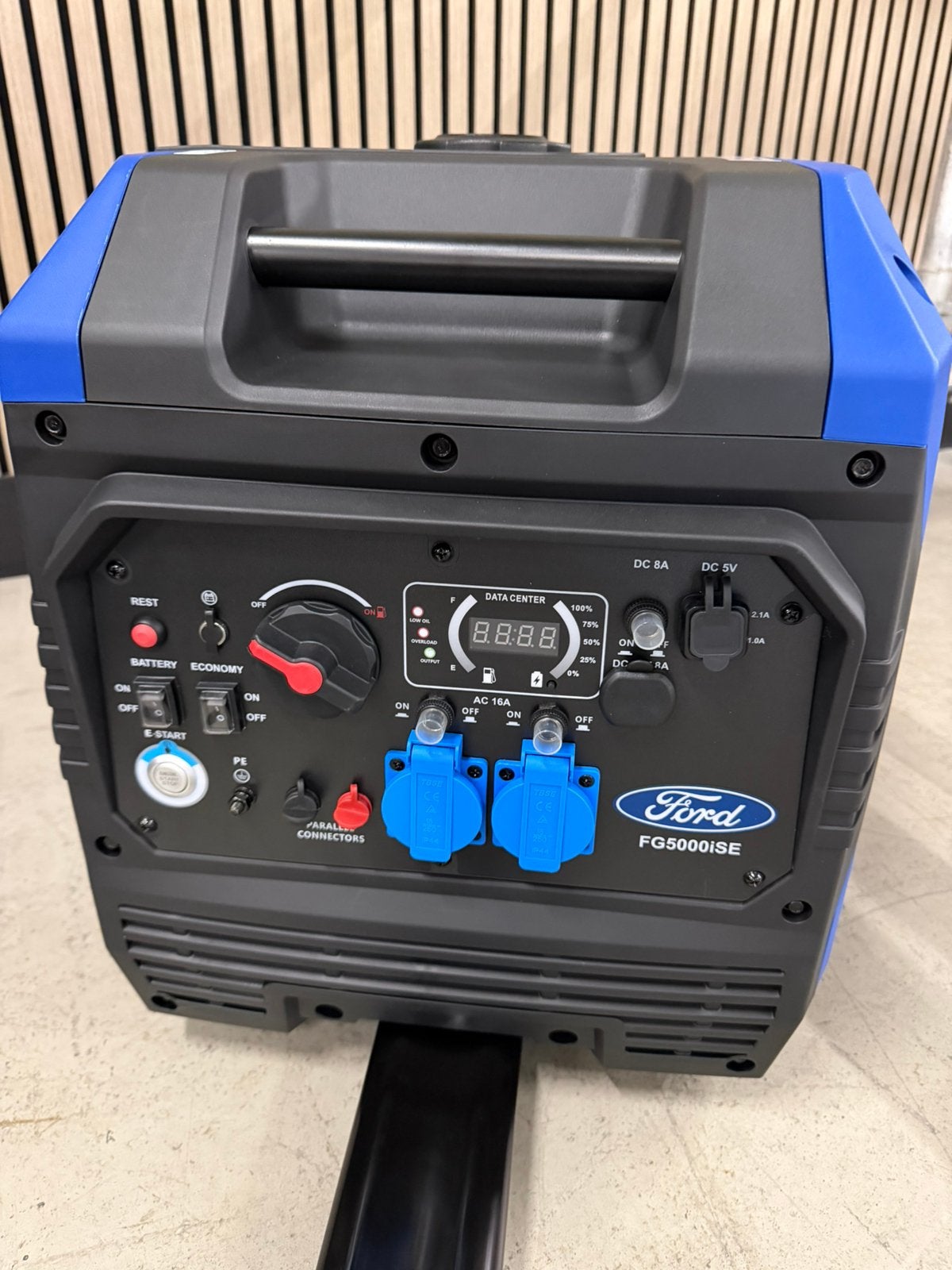 Ford FG5000iSe l inverter l nieuw l 2 stuks, Ophalen of Verzenden, Zo goed als nieuw, Minder dan 5 kVA, Benzine
