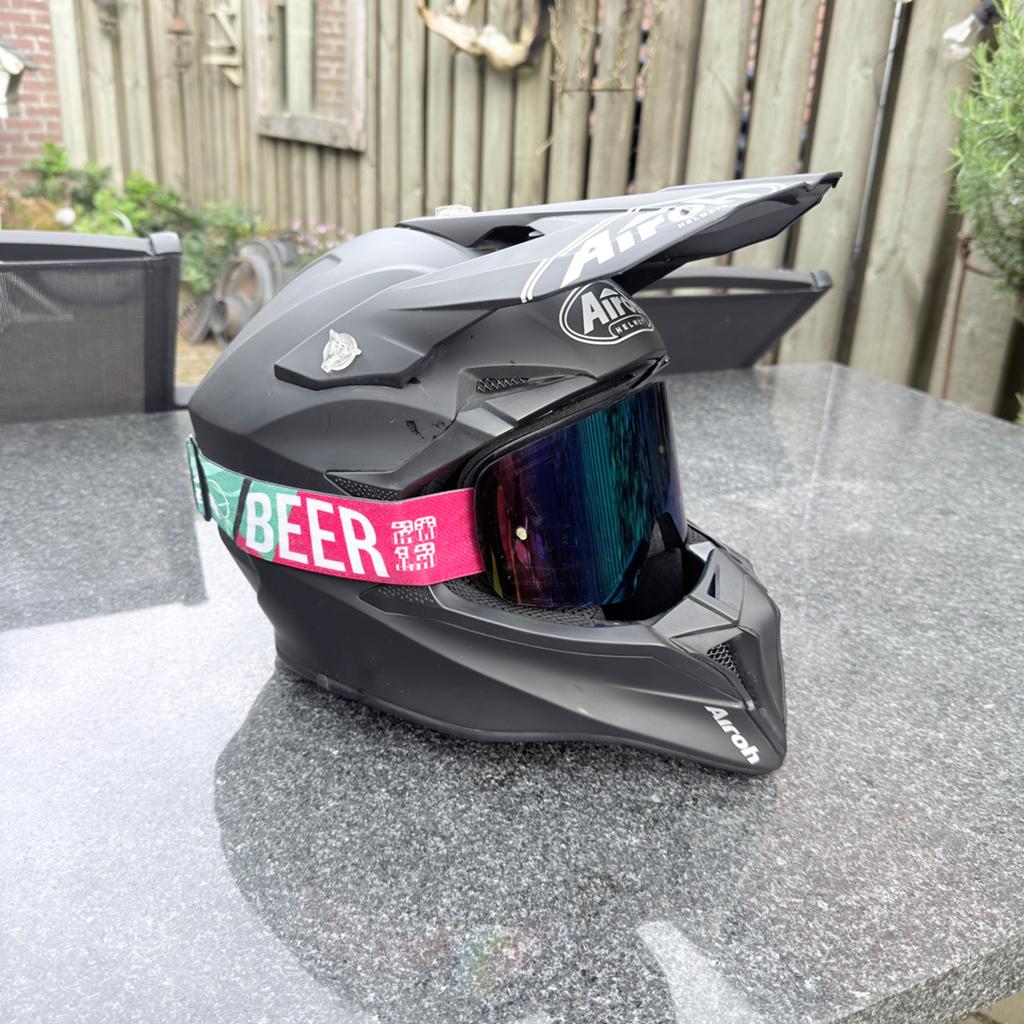Airoh crosshelm maat M, Motoren, Ophalen, Tweedehands, Offroadhelm, Overige merken