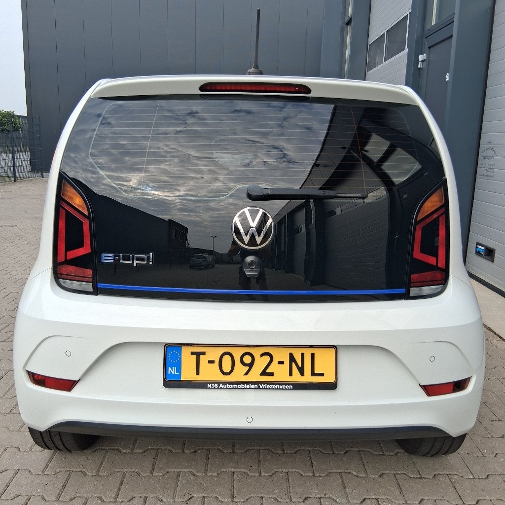 Foto 11 van Volkswagen E-Up! STYLE /Cruise C/ CAMERA/ 92,4% SOH/LUXE