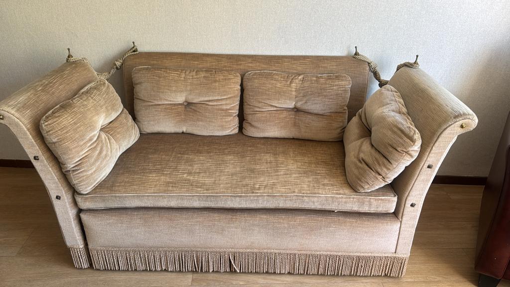 Antiek uitschuifbaar bankje - Charmant en veelzijdig, Antiek en Kunst, Antiek | Meubels | Stoelen en Banken, Ophalen of Verzenden