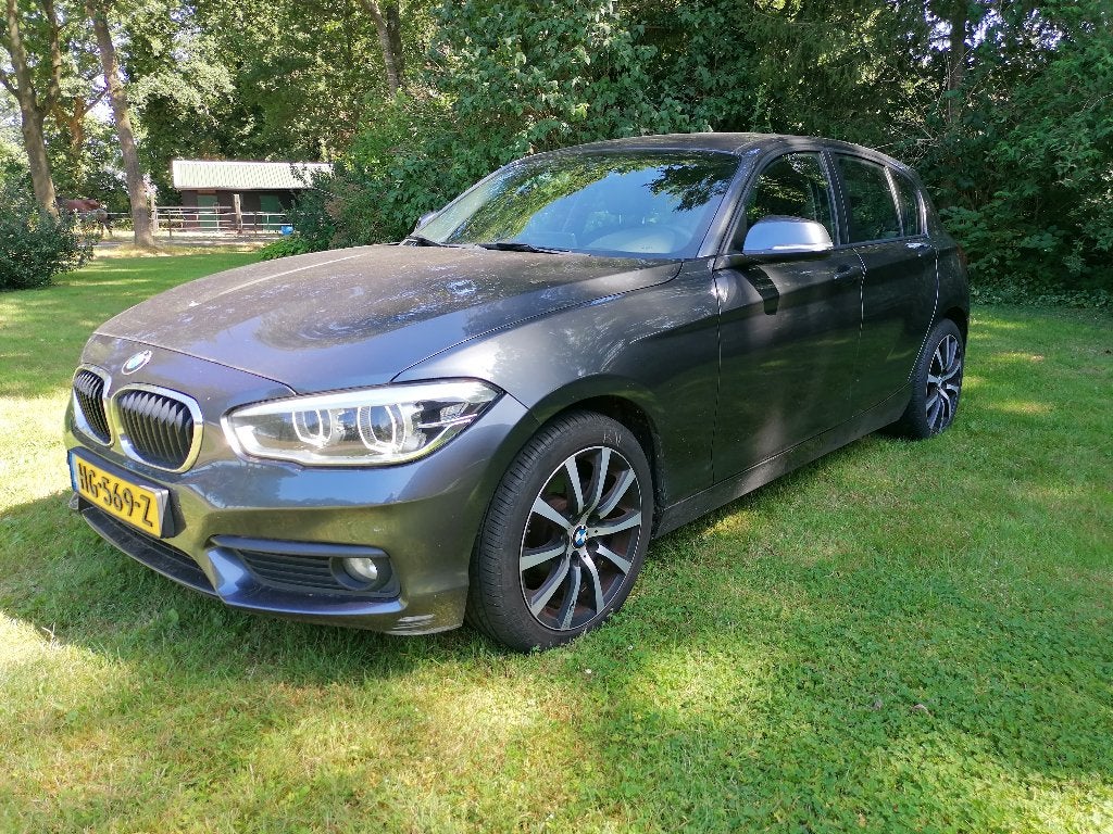 BMW 1-serie 118i EDE Corporate Lease / Leder / Harman kardon, Auto's, 136 pk, Zwart, Leder, 1500 cc