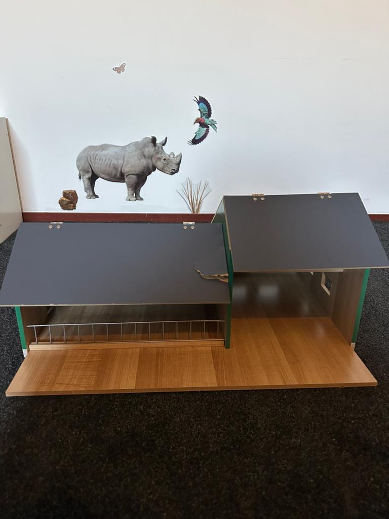 Kids Globe stal te koop voor een mooi prijsje!, Dieren en Toebehoren, Stalling en Weidegang, Toebehoren