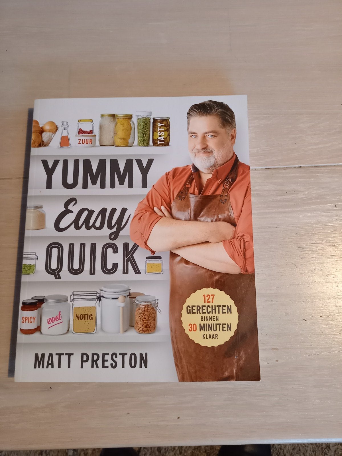 Yummy Easy Quick kookboek van Matt Preston -, Ophalen of Verzenden, Zo goed als nieuw, Matt Preston