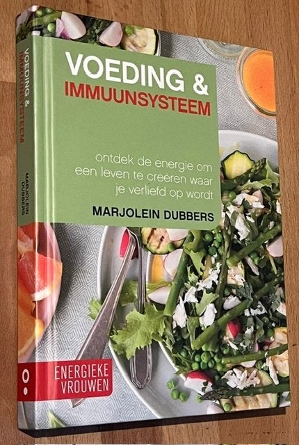 Marjolijn Dubbers. Voeding & immuunsteem. Kosmos 2021, Ophalen of Verzenden, Zo goed als nieuw, Dieet en Voeding, Marjolijn Dubbers