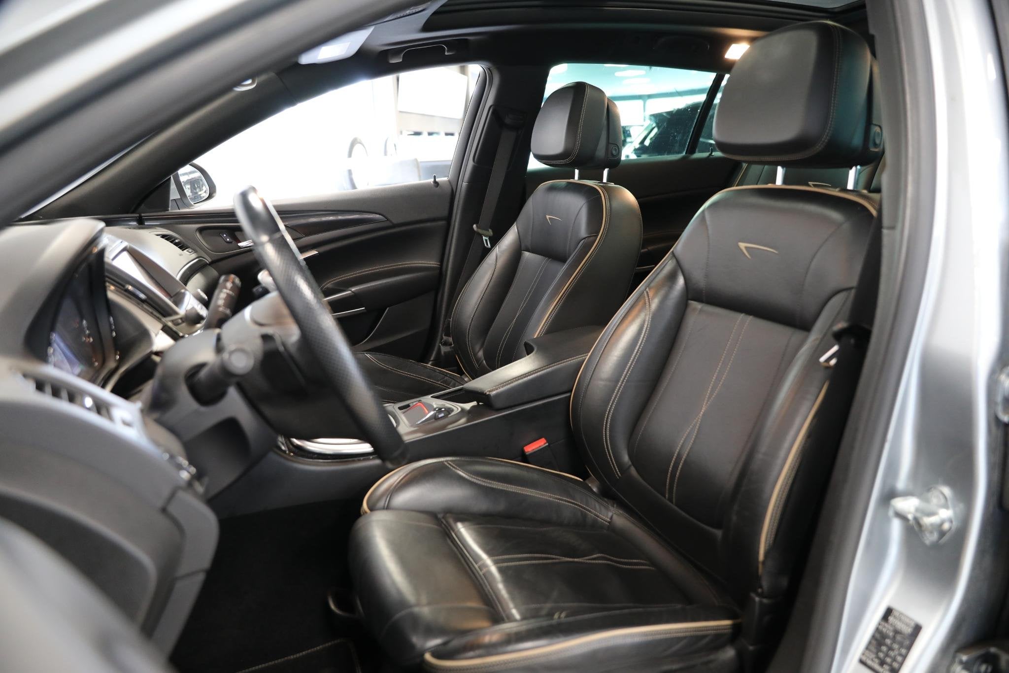 Opel Insignia Country Tourer 1.6 T 2x4 | Leer | Camera | Aut, 15 km/l, 4 cilinders, 170 pk, 93 €/maand