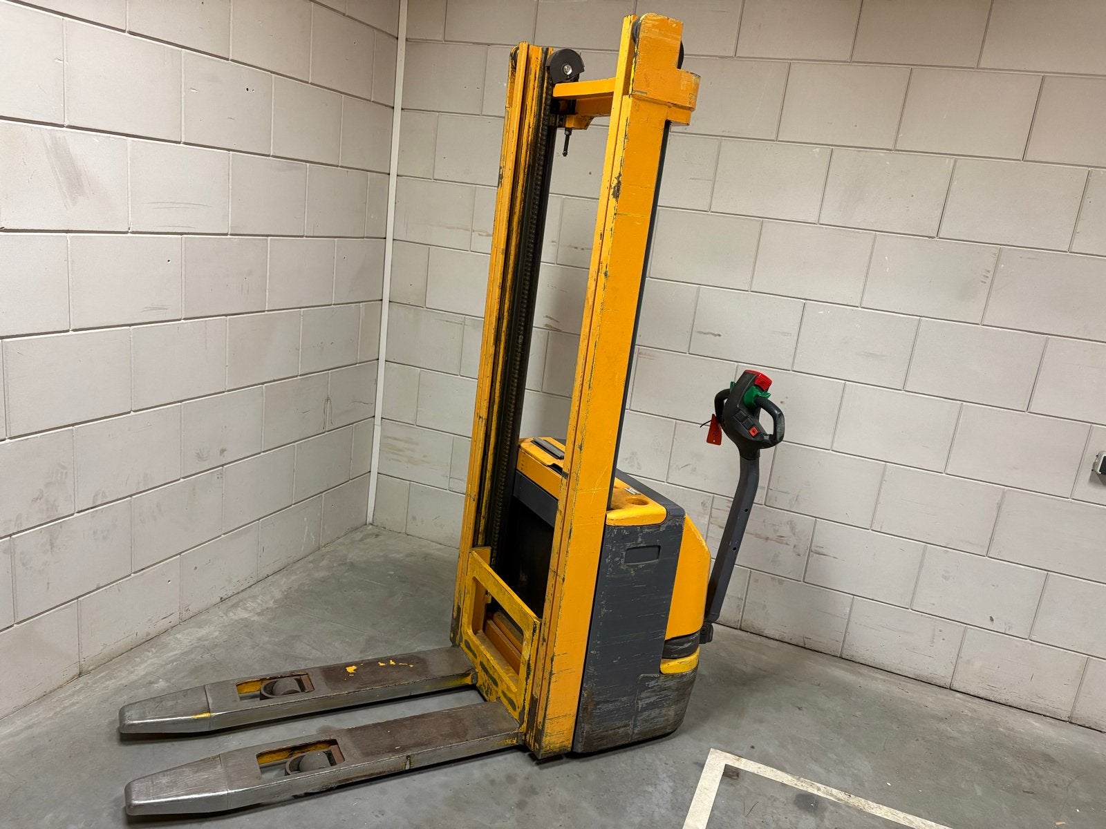 Jungheinrich EJC 10G-115-360ZT (K) Stapelaar - Gebruikt, Tot 1000 kg, Ophalen, Elektrisch, Stapelaar
