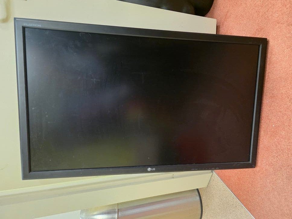 LG Flatron monitor 22inch LG 22MA33D-PZ, Ophalen, Gebruikt, Kantelbaar, Full HD