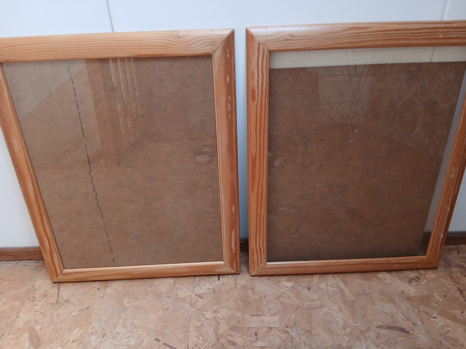 4 houten lijsten 50x70 cm, Ophalen, Bruin, Hangend, Zo goed als nieuw
