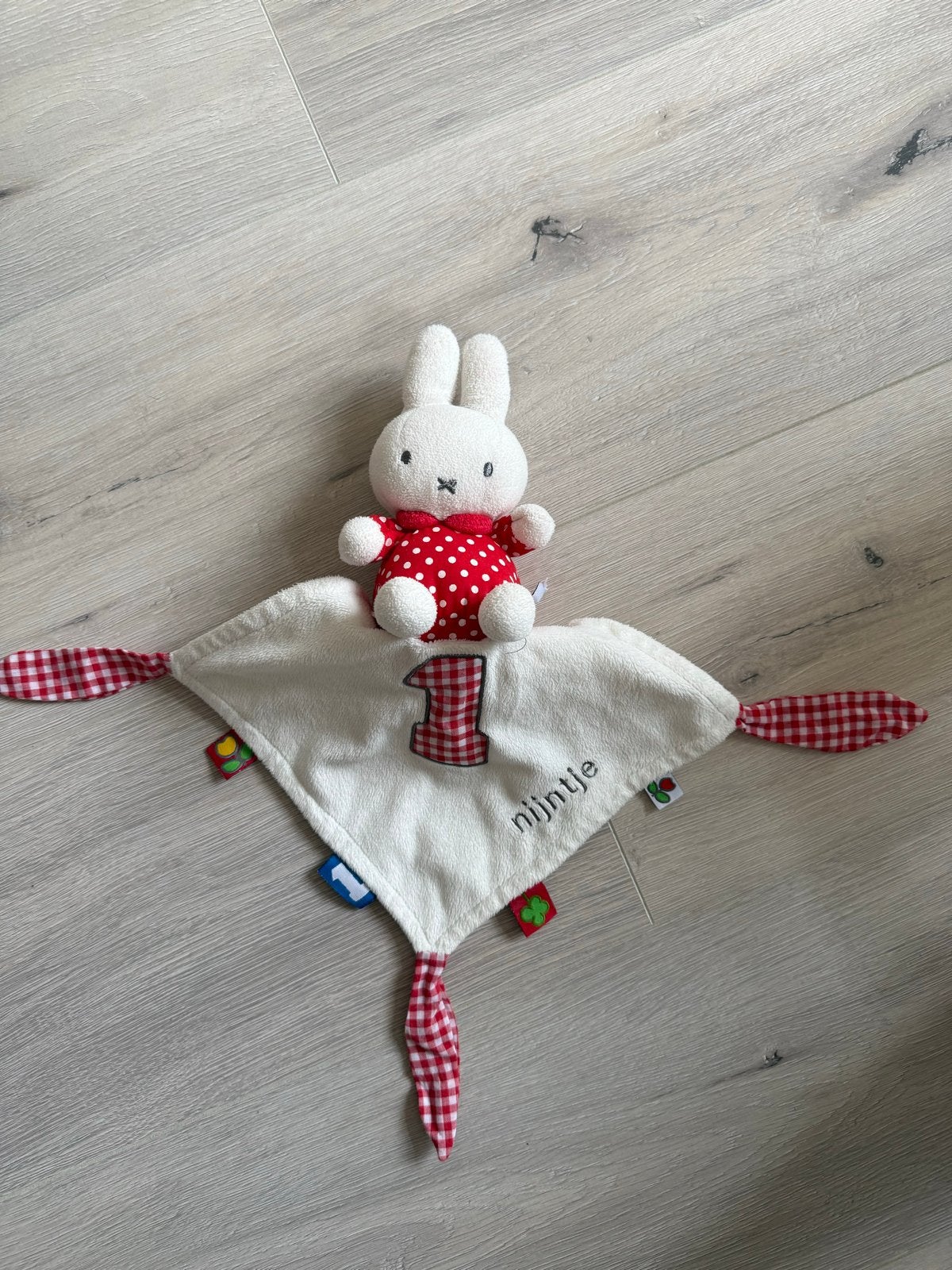 Nijntje knuffeldoekje met labeltjes, Overige merken, Nijntje, Ophalen of Verzenden, Zo goed als nieuw