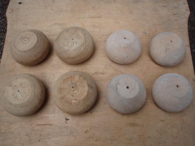 Bedpootjes - meubelpootjes - bolpootjes - Kastpootjes, Ophalen of Verzenden