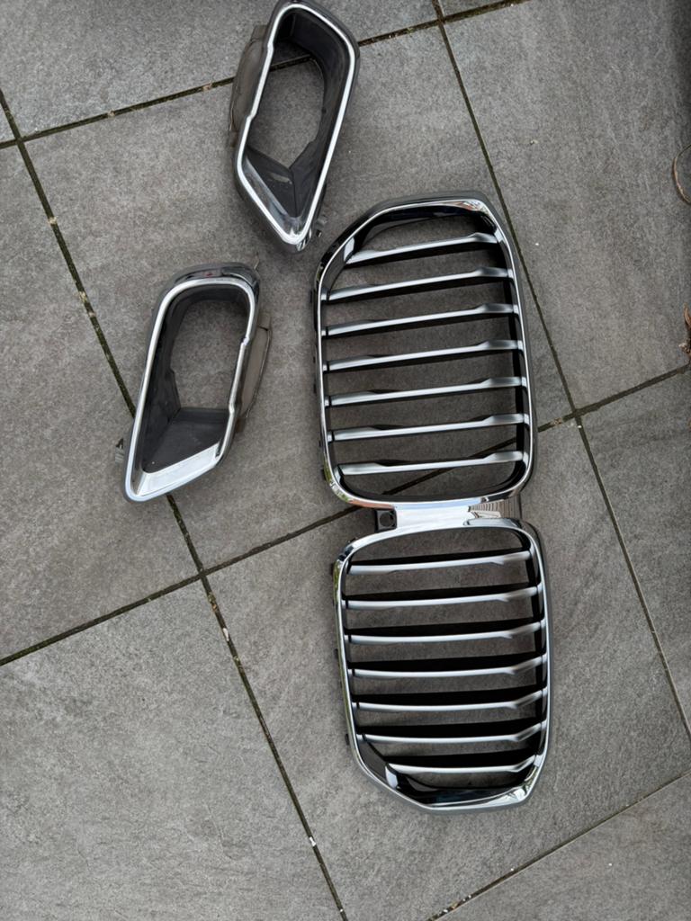 Orginele nieuwe BMW X5 (G05) uitlaat sierstukken + bon, Ophalen of Verzenden, Nieuw, BMW
