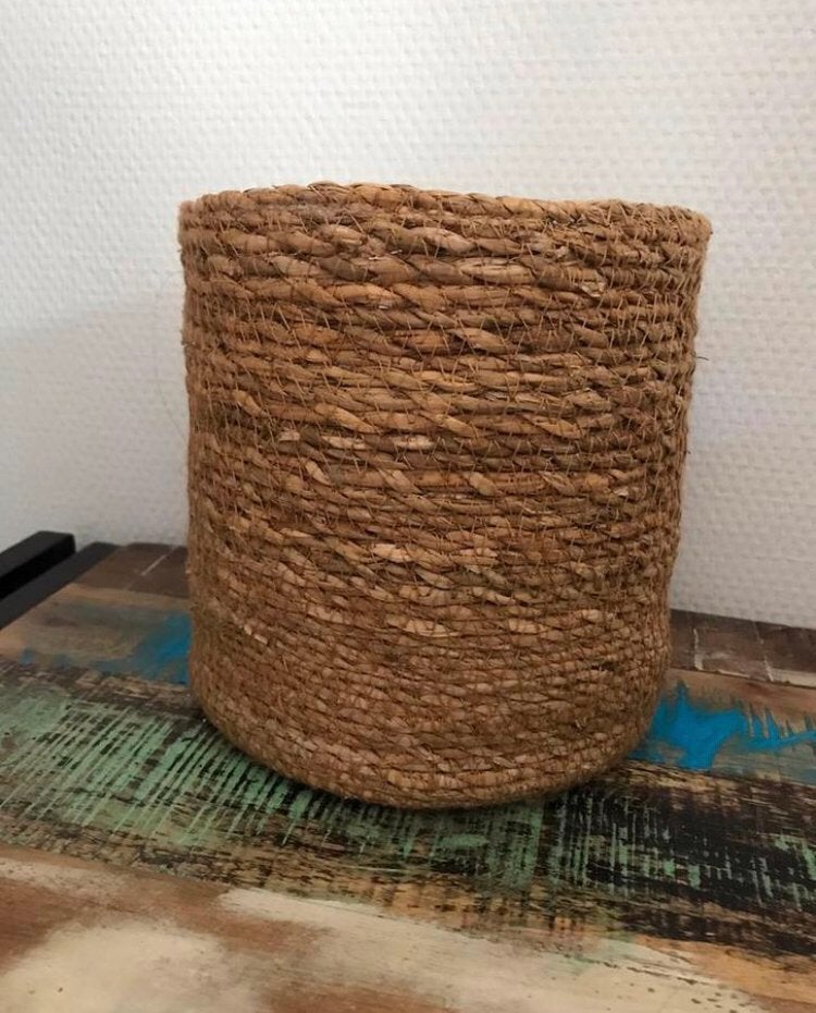 Zeegras bloempot gevoerd met plastic bruin, Kunststof, Rond, Binnen, Ophalen of Verzenden