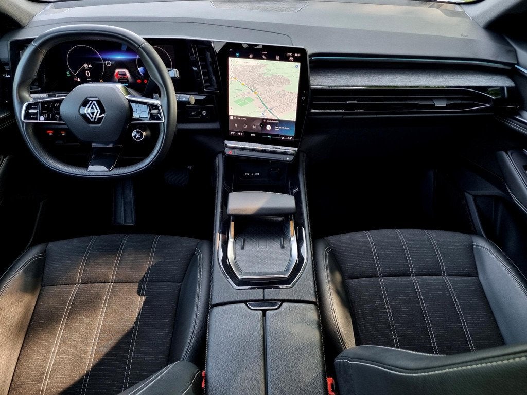 Renault Austral 1.3 mild hybrid 160 X-Tronic techno Automaat, Euro 6, 4 cilinders, Leder en Stof, 1333 cc