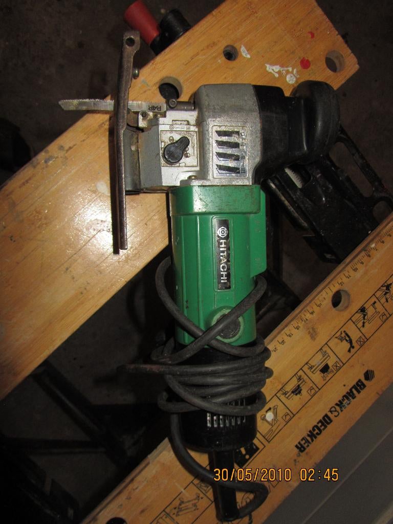 Decoupeerzaag Hitachi, Gebruikt, Decoupeerzaag, Ophalen of Verzenden, 30 tot 70 mm