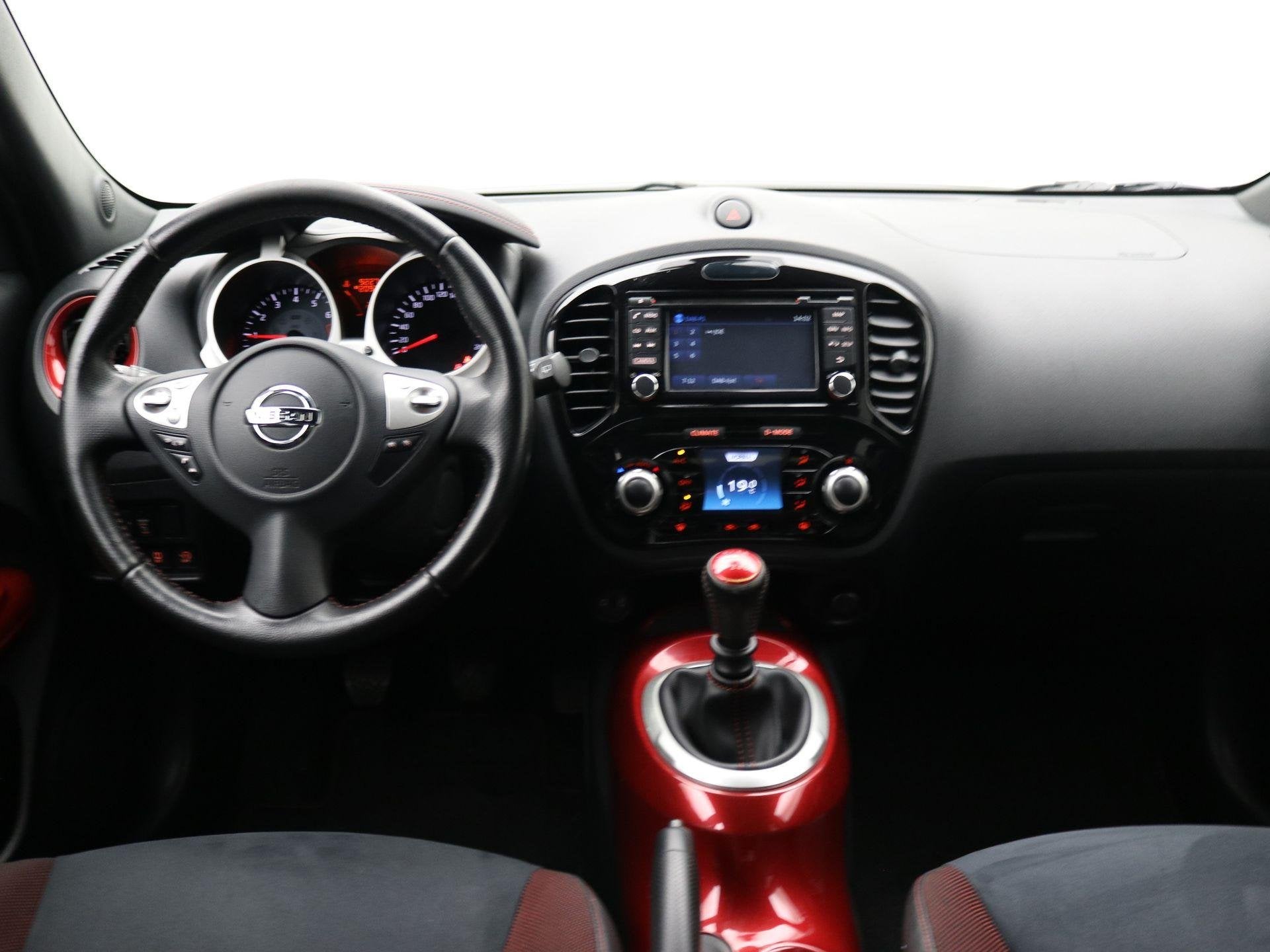 Nissan Juke 1.2 DIG-T Tekna Dynamic Edition / Navigatie / Ai, Auto's, Nissan, Voorwielaandrijving, 639 kg, Start-stop-systeem