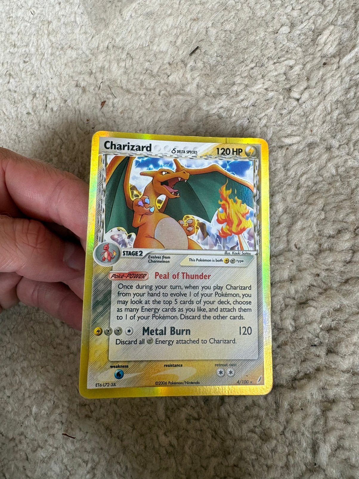 Pokemon kaart charizard 4/100 holo delta species, Ophalen of Verzenden, Zo goed als nieuw