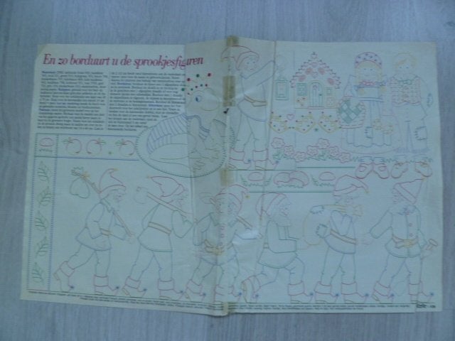 Borduren: Sprookjesfiguren., Hobby en Vrije tijd, Borduren en Borduurmachines, Ophalen of Verzenden, Zo goed als nieuw, Handborduren