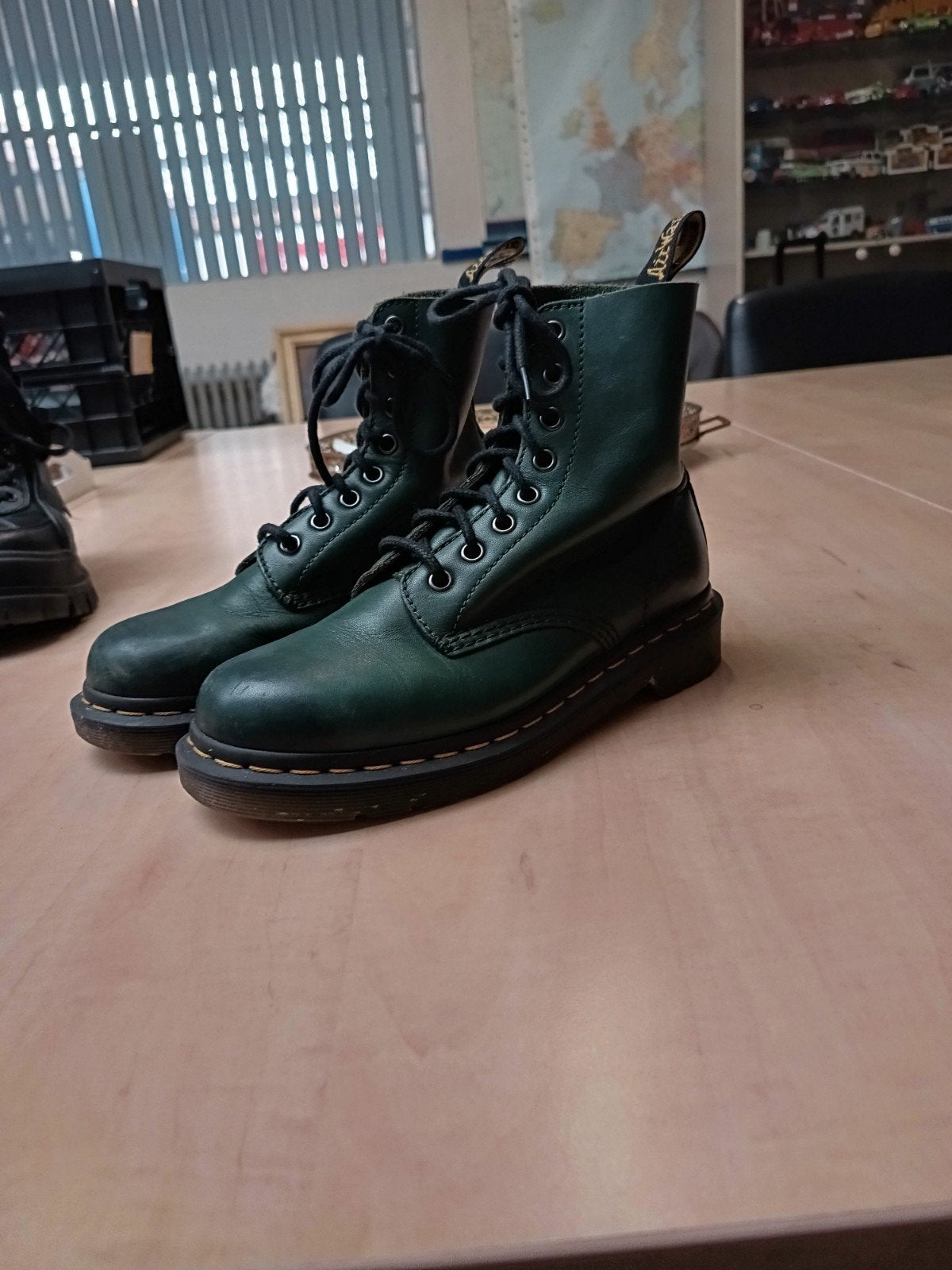 Dr. Martens 1460 Groene Leren Laarzen, Lage of Enkellaarzen, Ophalen of Verzenden, Groen, Dr. Martens