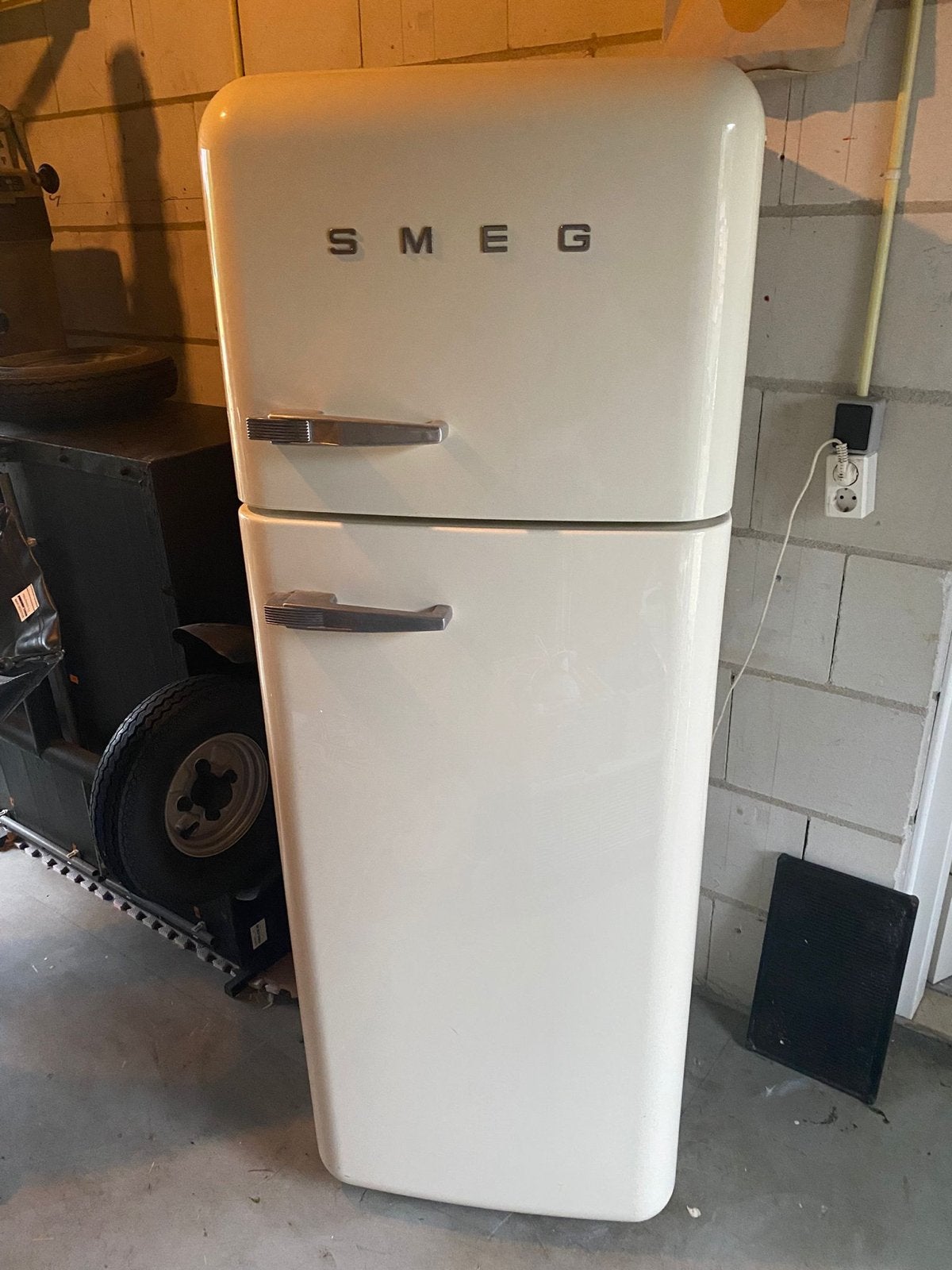 SMEG Koelkast - gebroken wit., Ophalen, Gebruikt, 200 liter of meer, 60 cm of meer