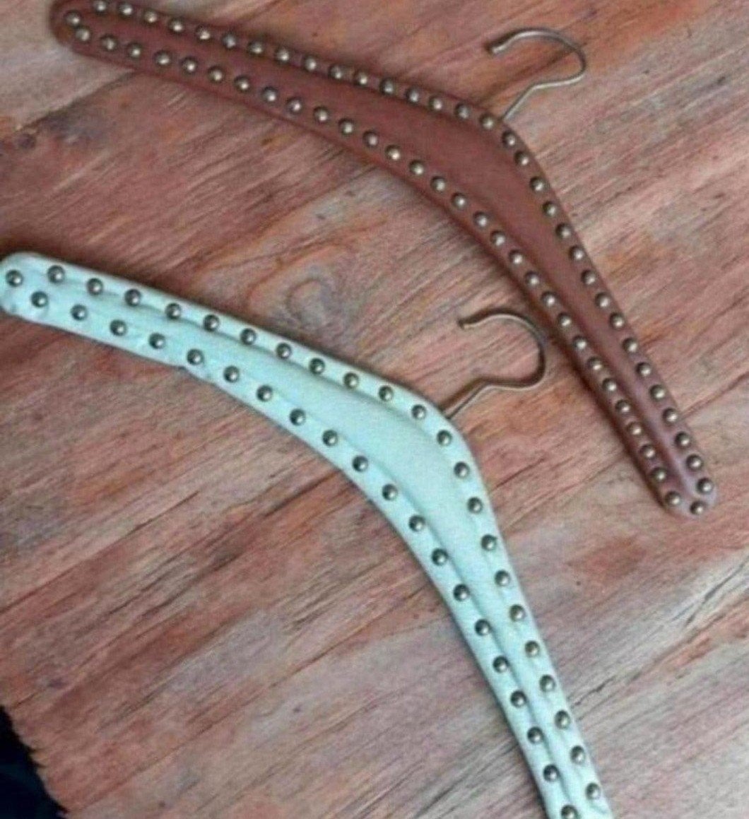 Luxe Kledinghangers met Studs - Leerlook, Ophalen of Verzenden, Gebruikt, Overige materialen, Volwassenen