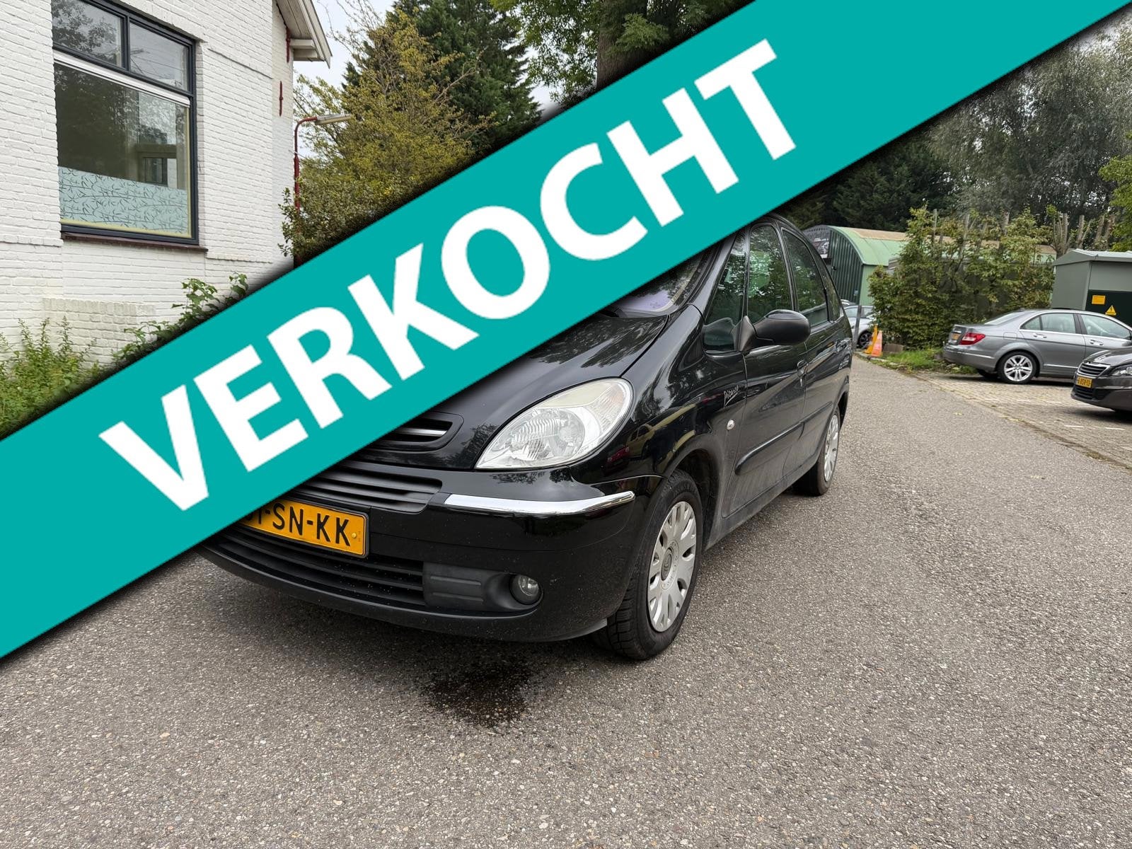 Citroen Xsara Picasso 1.6i-16V Caractère, Auto's, Voorwielaandrijving, 4 cilinders, Zwart, Handgeschakeld