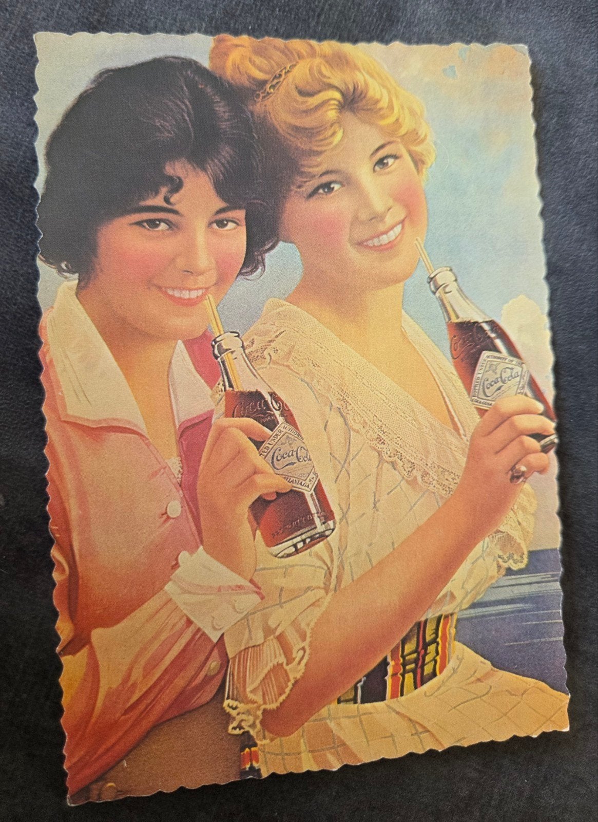 Vintage Coca-Cola Ansichtkaart - Illustratie uit 1912, Verzenden, Ongelopen, Overige thema's