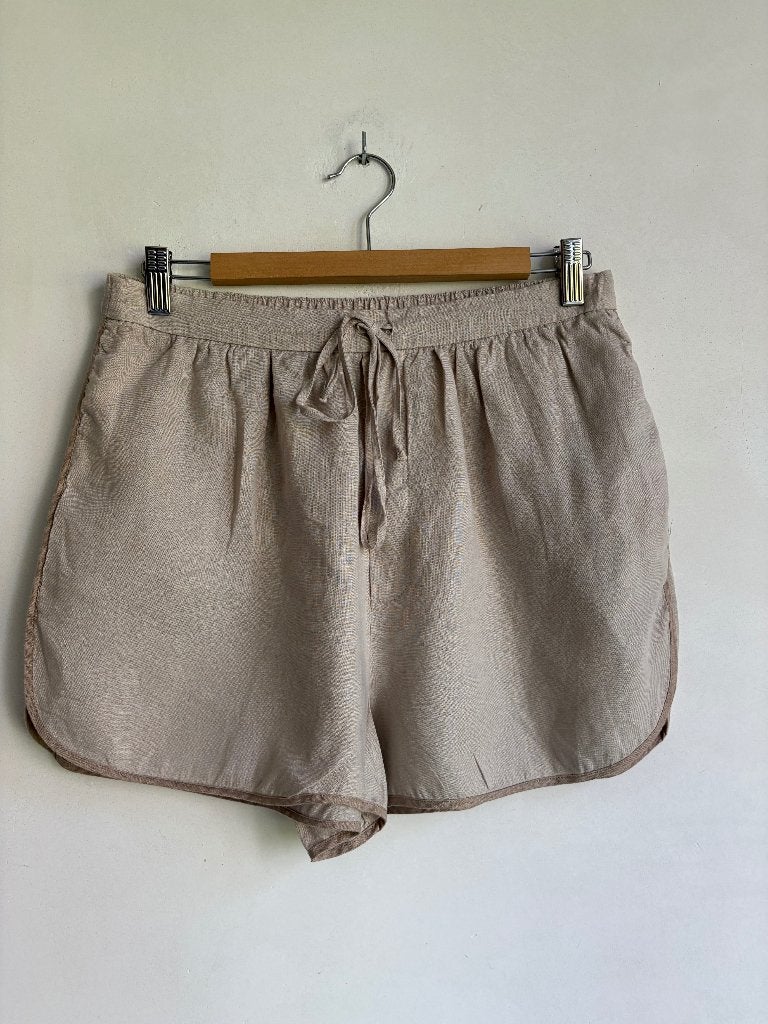 zara korte broek beige maat m, Maat 38/40 (M), Kort, Verzenden, Zo goed als nieuw
