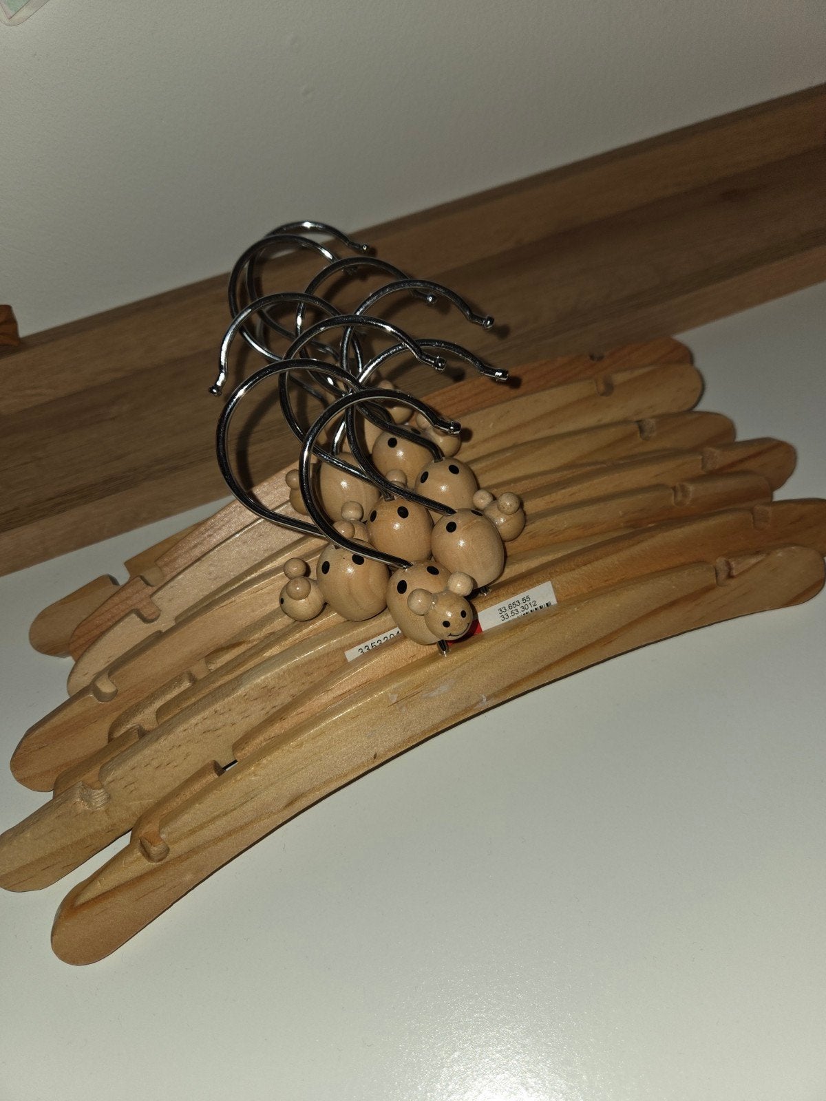 Houten kledinghangers met lieveheersbeestjes, Ophalen of Verzenden