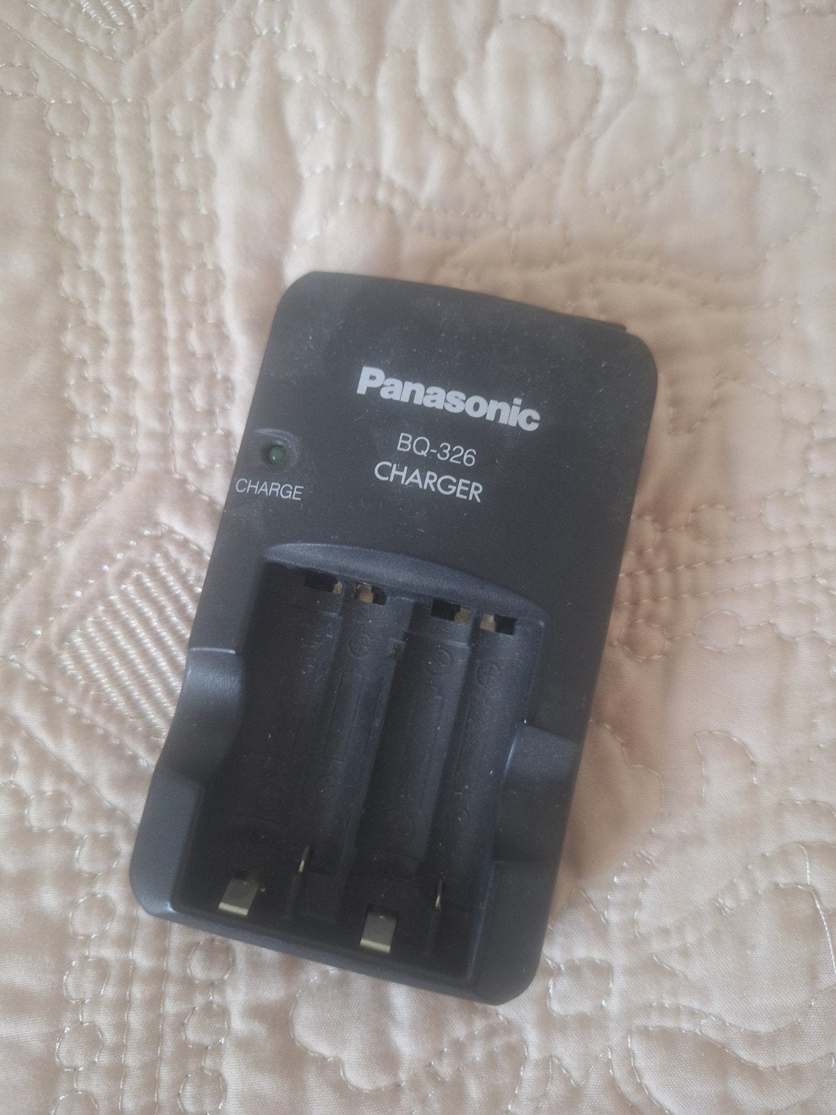 Panasonic BQ-326 Oplader voor AA/AAA batterijen, Ophalen of Verzenden, Gebruikt