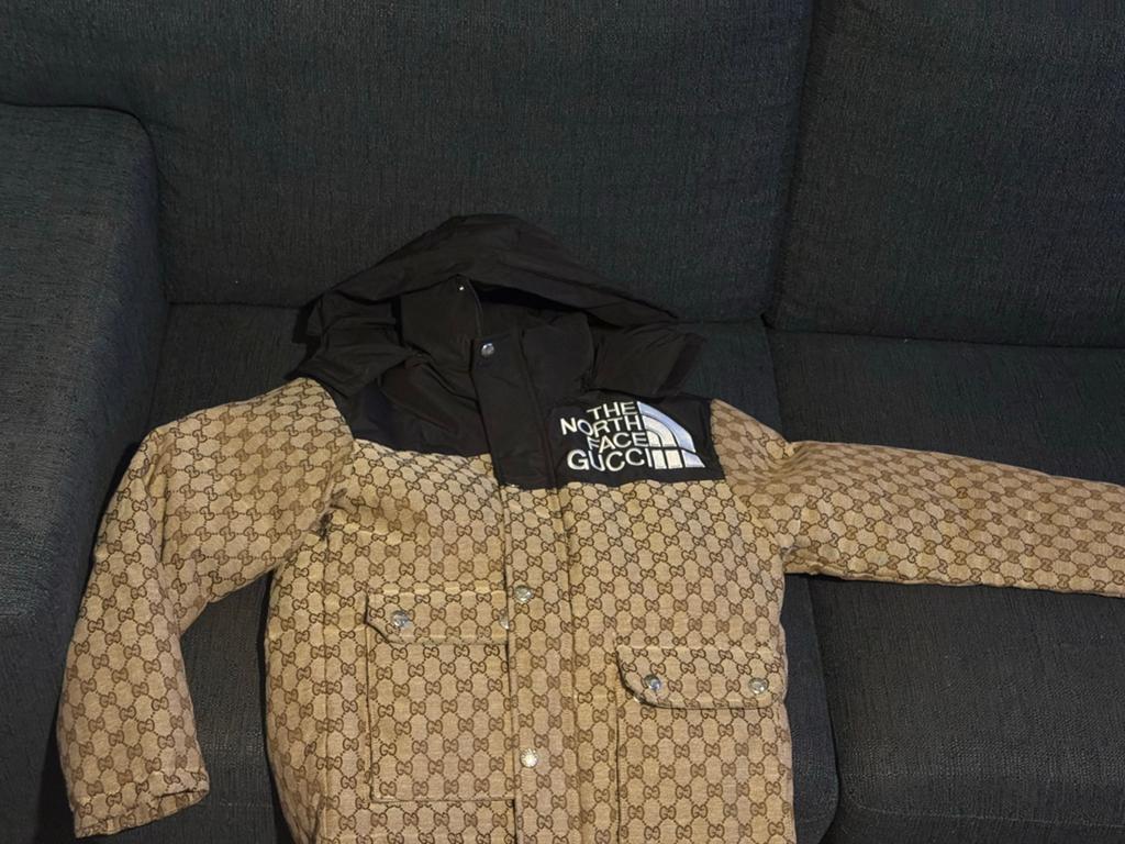The North Face x Gucci jas - Zo goed als nieuw, Ophalen of Verzenden, Zo goed als nieuw, Maat 48/50 (M), Beige