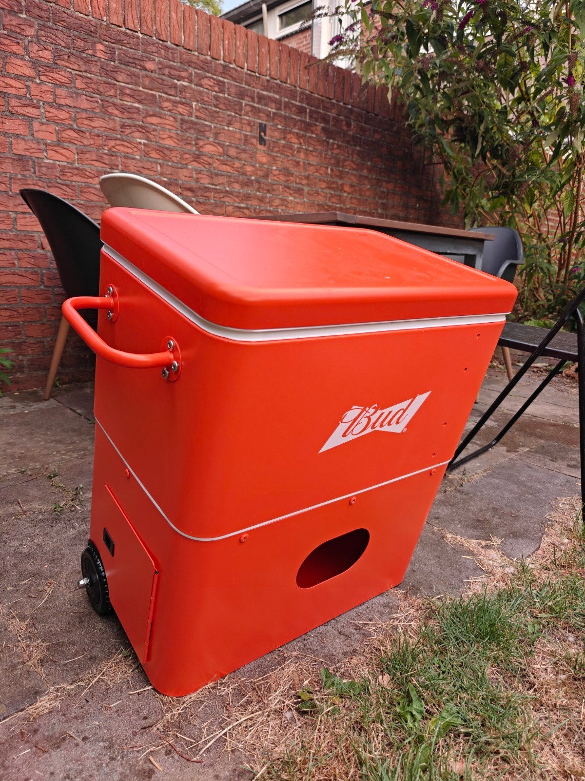 Budweiser Koelbox op wielen - Perfect voor feestjes!, Ophalen, Koelelement