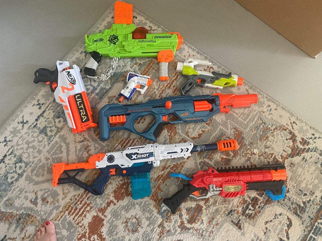 7 Nerf Guns, Ophalen, Gebruikt