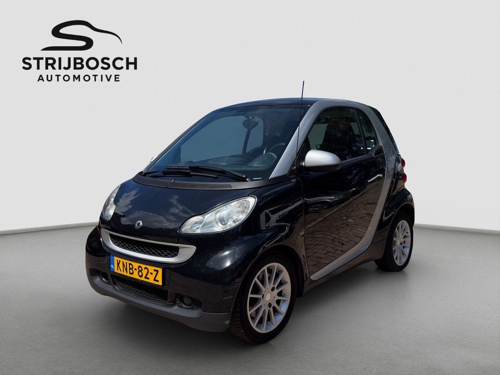 Smart ForTwo Coupé 1.0 mhd Aut. Passion | Airco | Radio/CD, Auto's, Smart, Bedrijf, Te koop, ForTwo, ABS, Airbags, Airconditioning