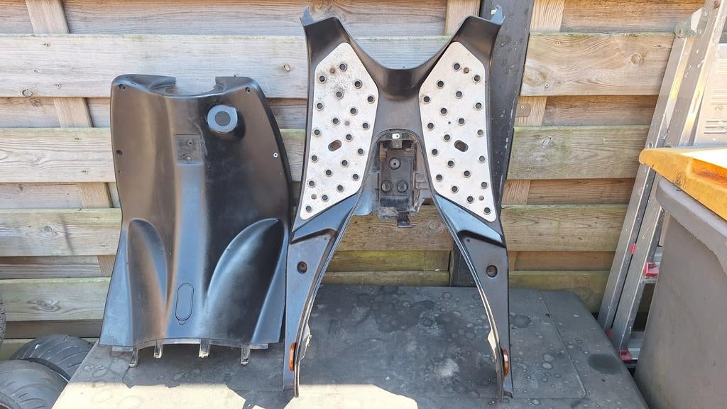 Peugeot vivacity viva city 2takt 50cc binnen kappen, Ophalen of Verzenden, Gebruikt, Kap, Peugeot