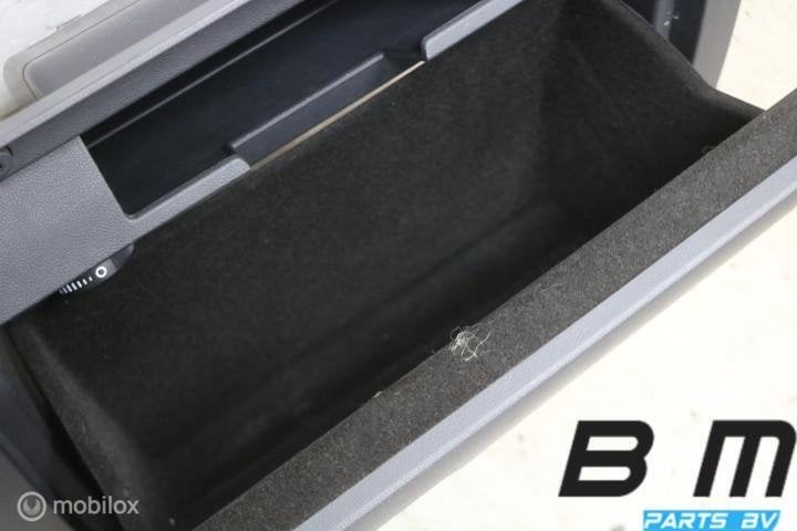 Dashboardkastje zwart VW Golf 7 5G1857097AD, Auto-onderdelen, Gebruikt