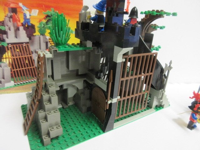 6076 Lego Castle, Dragon Knights, Dark Dragon's Den, Lego, Ophalen of Verzenden, Castle, Complete set