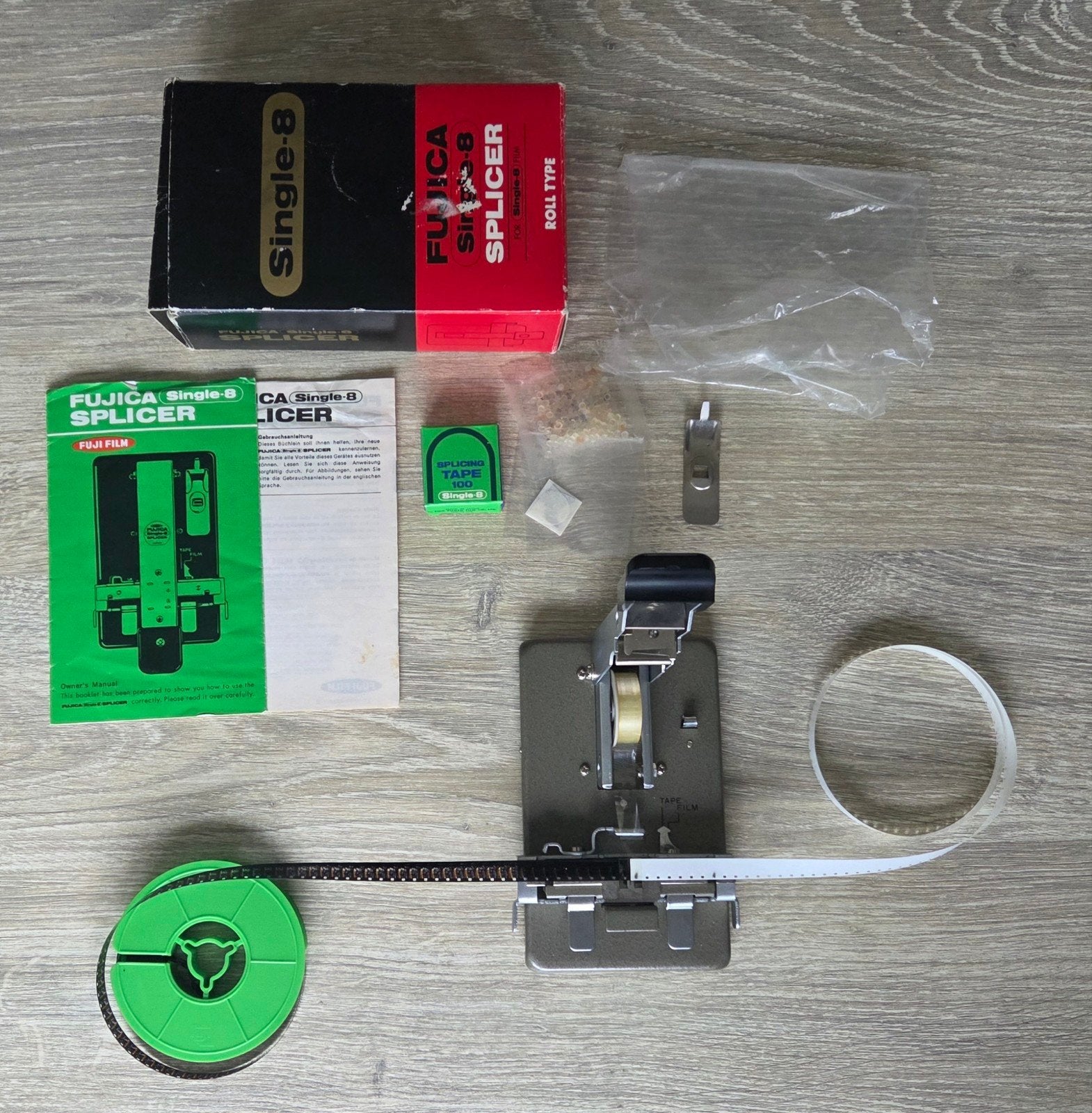FUJICA SPLICER  voor de SUPER 8 en SINGLE8 FILMS KOMPLEET, Ophalen of Verzenden, 1960 tot 1980, Overige typen