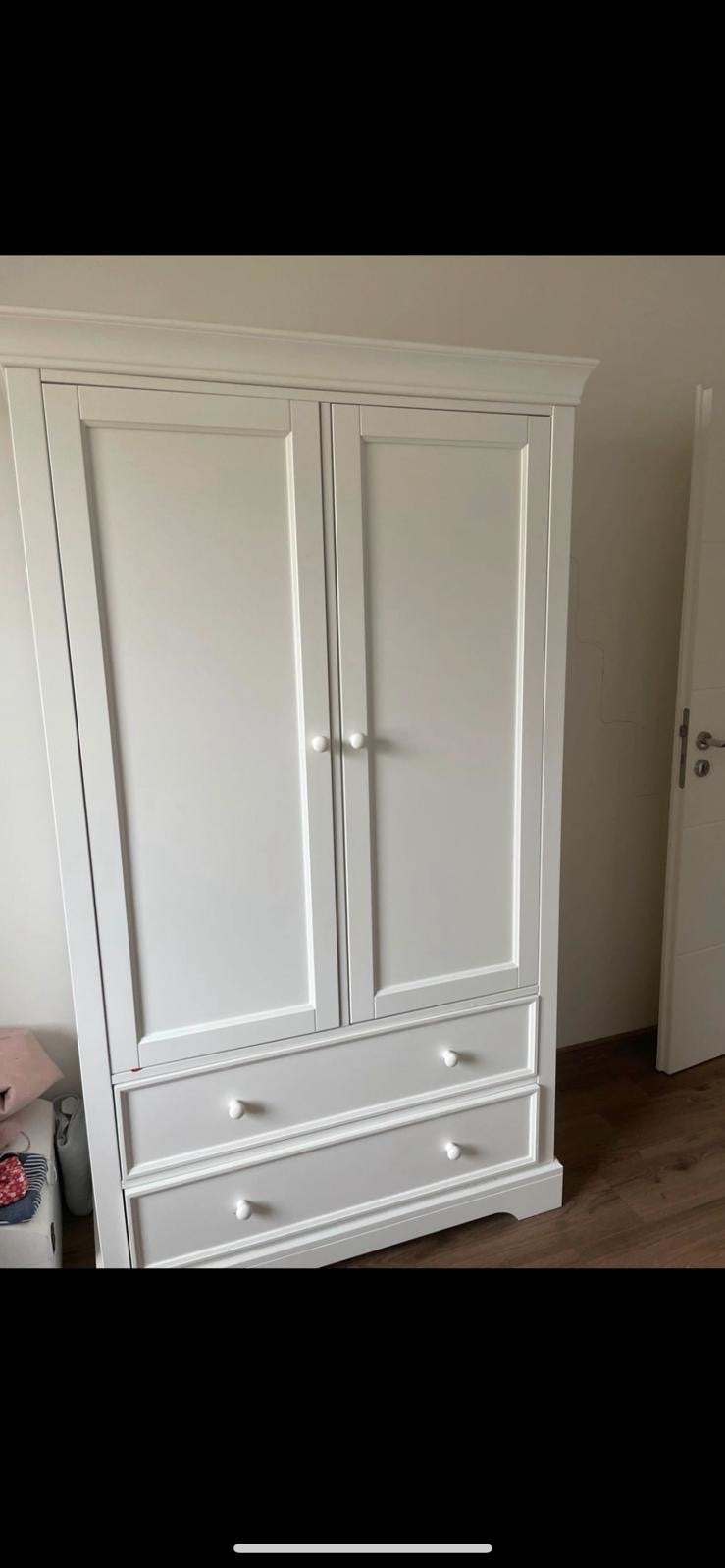 Complete babykamer set: kast, commode, ledikant, wandplank, Ophalen, Gebruikt, Kast, 50 tot 70 cm