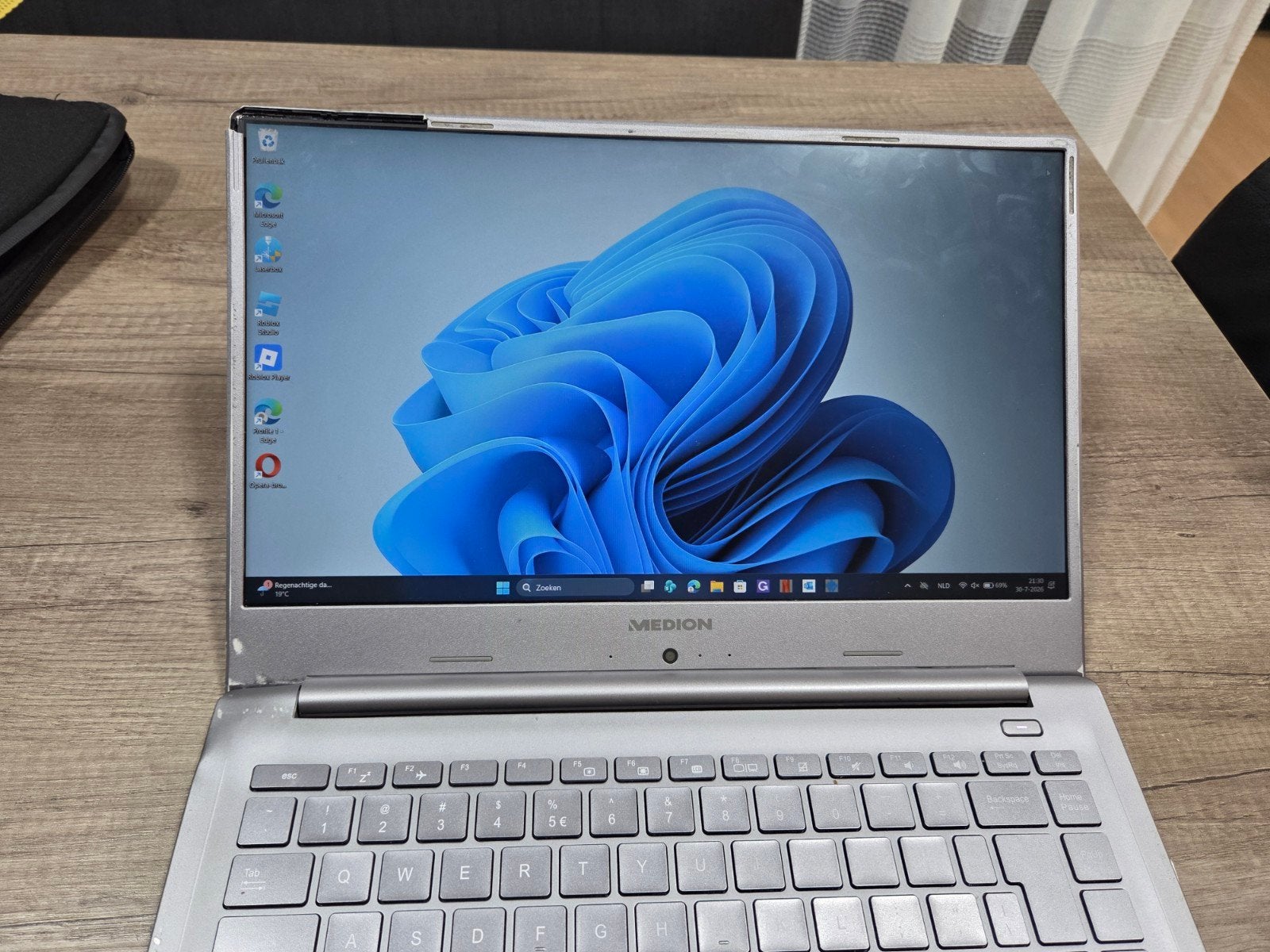 medion laptop, Ophalen, Gebruikt, 15 inch, 2 tot 3 Ghz