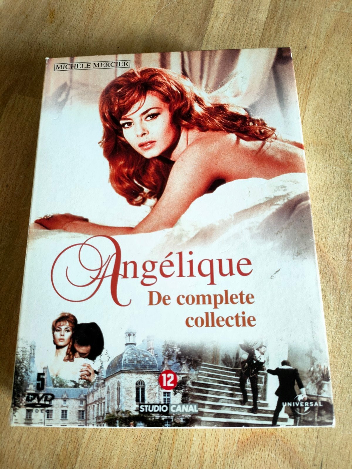 Angélique: De complete collectie - Dvd box (5 films), Spaans, Ophalen of Verzenden, Zo goed als nieuw, Frans