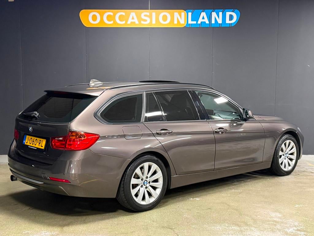 BMW 3-serie Touring 320i High Executive|PANO|STOELV|CRUISE|T, Auto's, BMW, Automaat, Achterwielaandrijving, Gebruikt, 4 cilinders