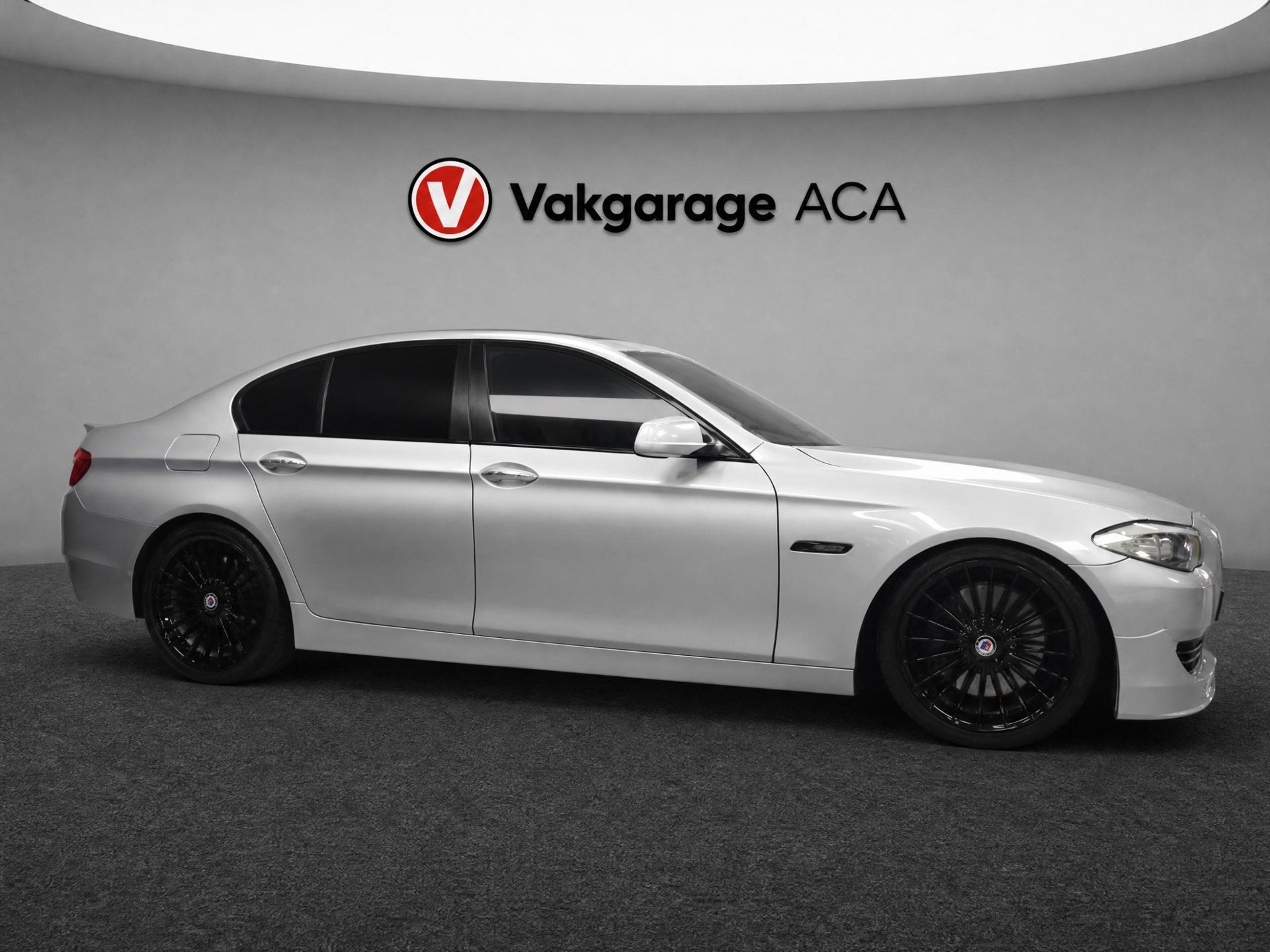 Alpina BMW ALPINA B5 BITURBO // SUPER NETTE AUTO // FULL OPT, Automaat, Euro 5, Gebruikt, 8 cilinders